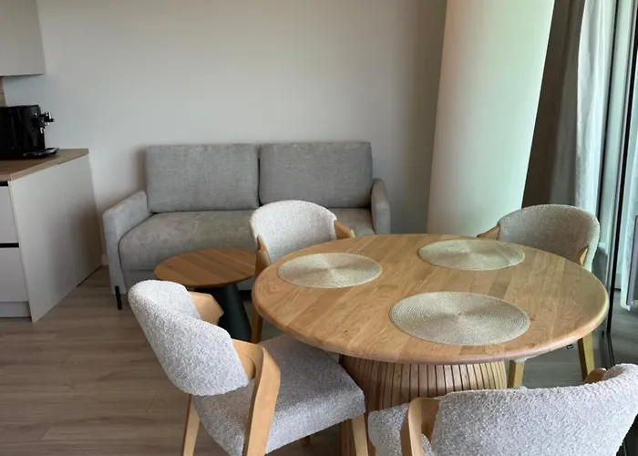 Waveview Premium شقة